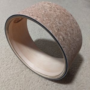 Yoloha Small Cork Yoga Wheel